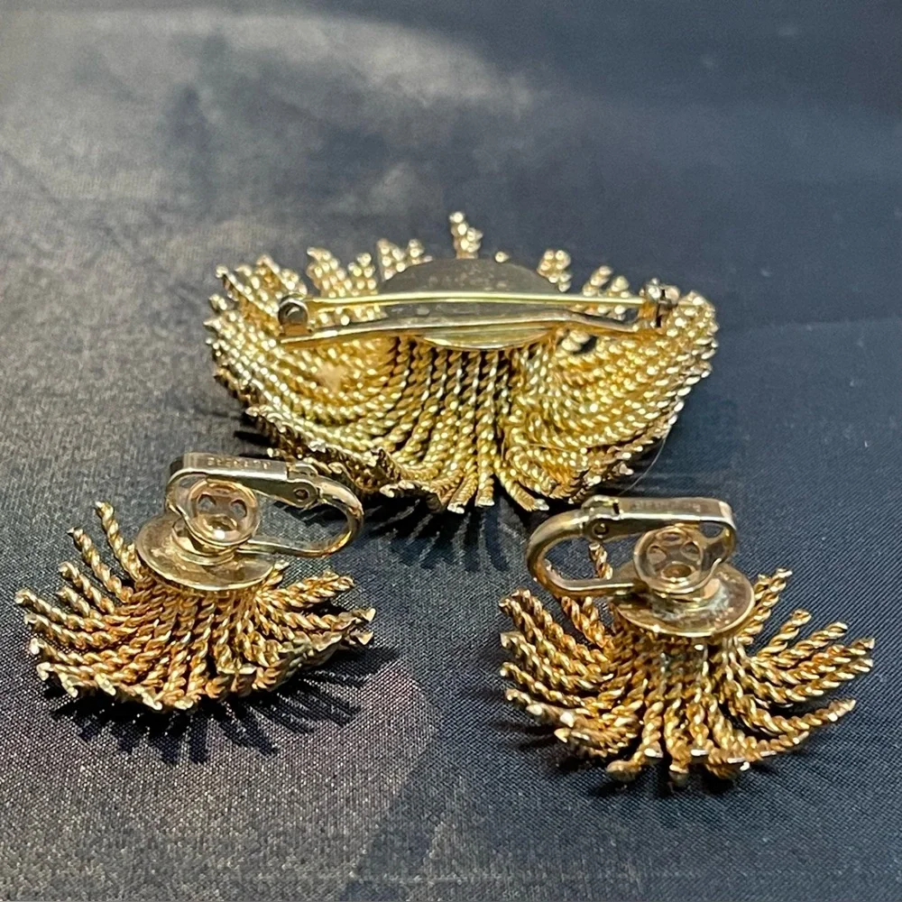 Vintage 60s Bergère MCM Tassel Sun Star Burst Brooch Clip Earrings Parure Set